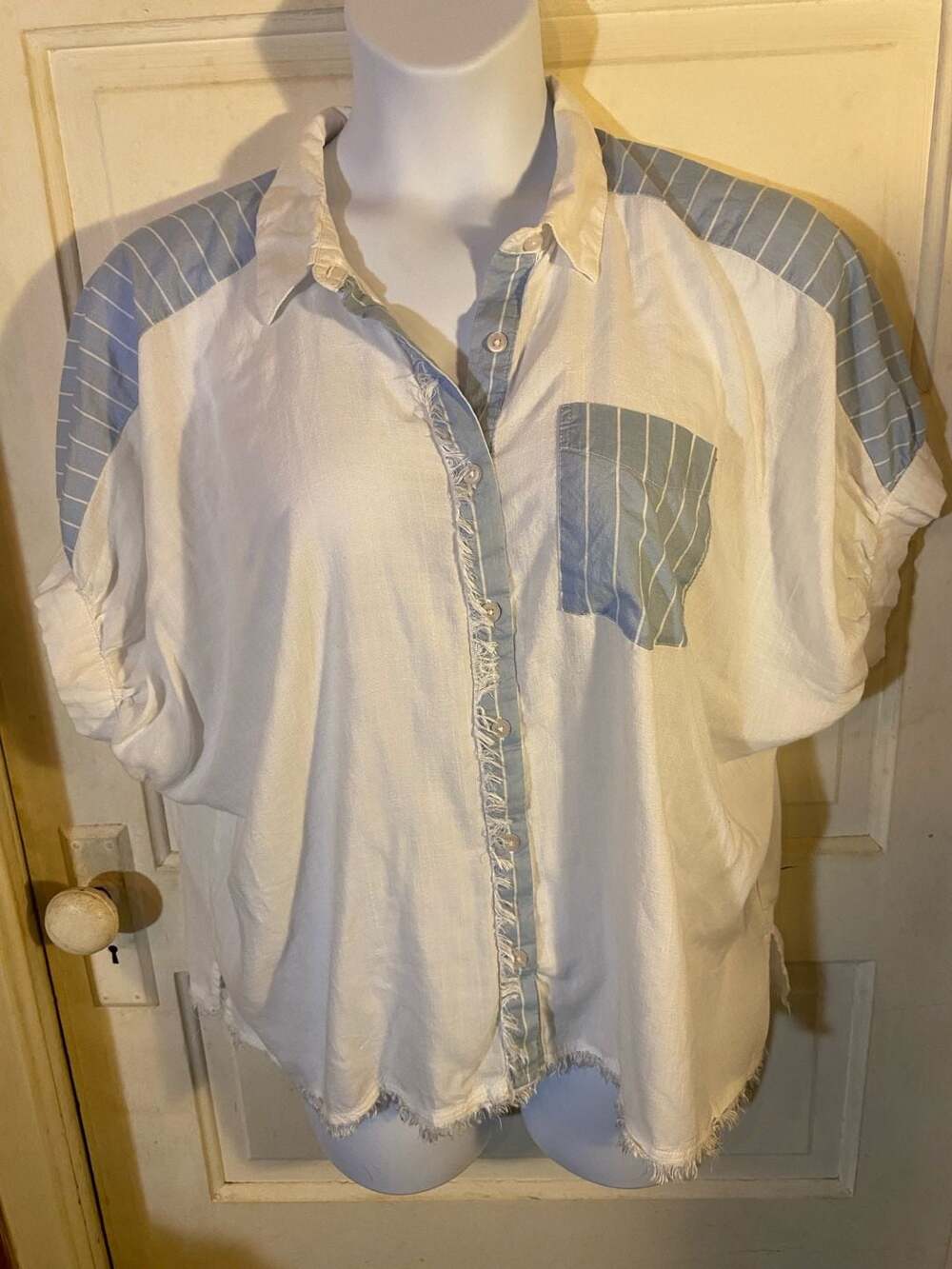 Versona Blue and White Striped Accent Button Down Shirt Top Size XL